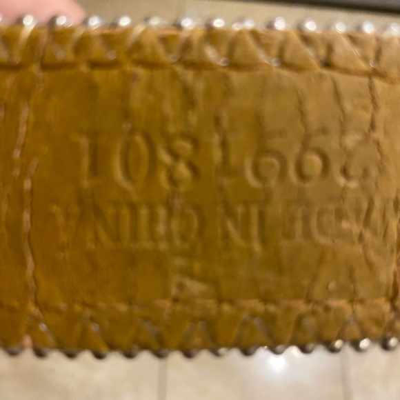 Authentic Vintage Black Leather And Crystals With 3 Double Sided Sizer - Picture 6 of 11